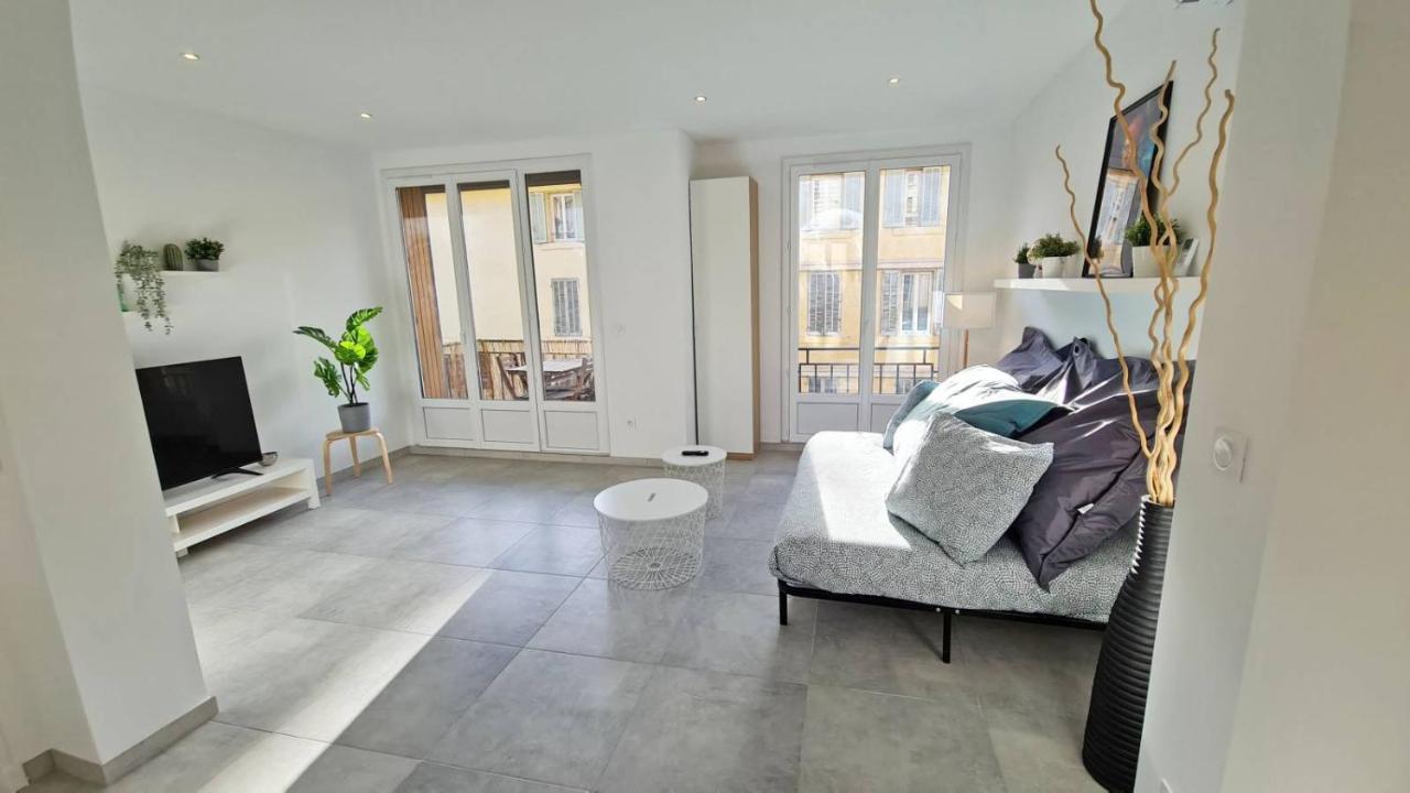 Maxbnb - T2 Balcon 50M2 - Climatise - Ouest - Toulon Ngoại thất bức ảnh