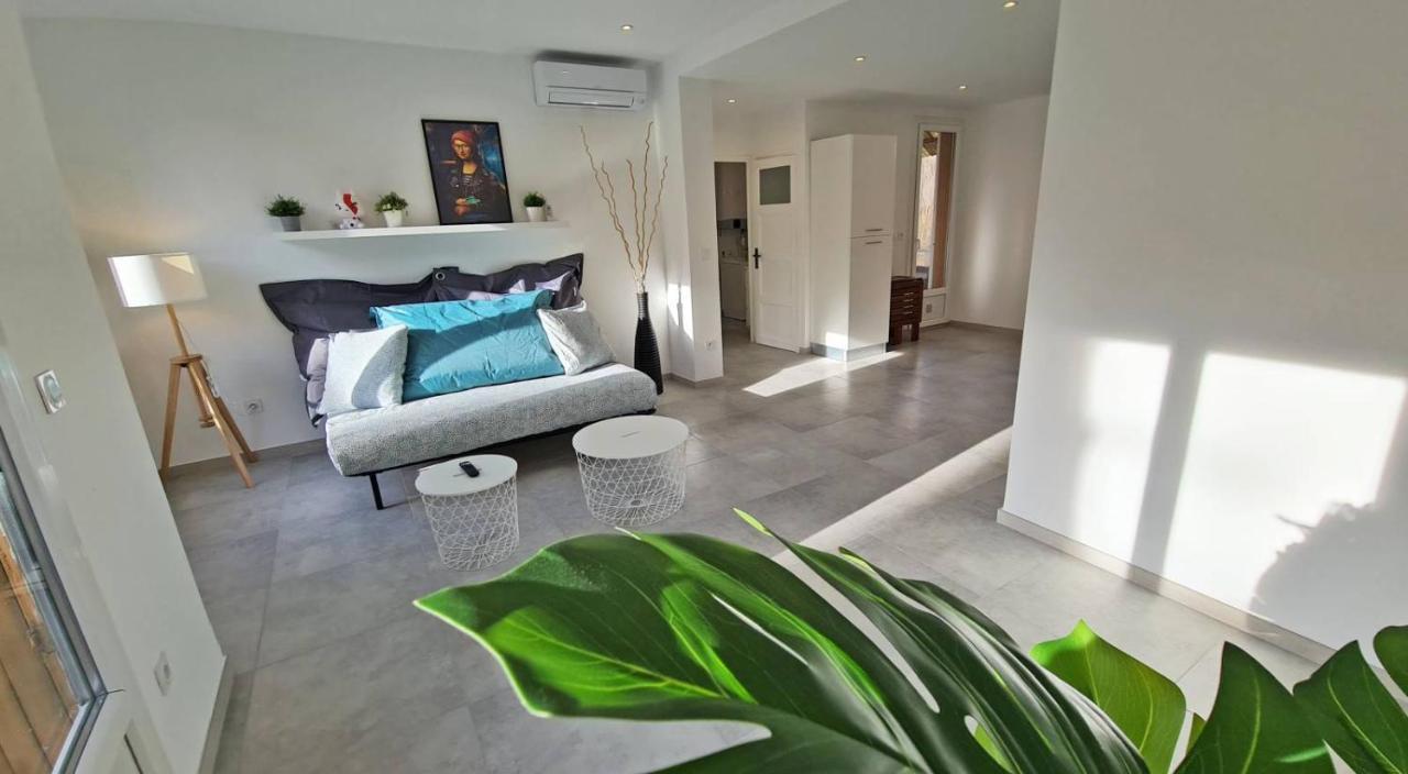 Maxbnb - T2 Balcon 50M2 - Climatise - Ouest - Toulon Ngoại thất bức ảnh
